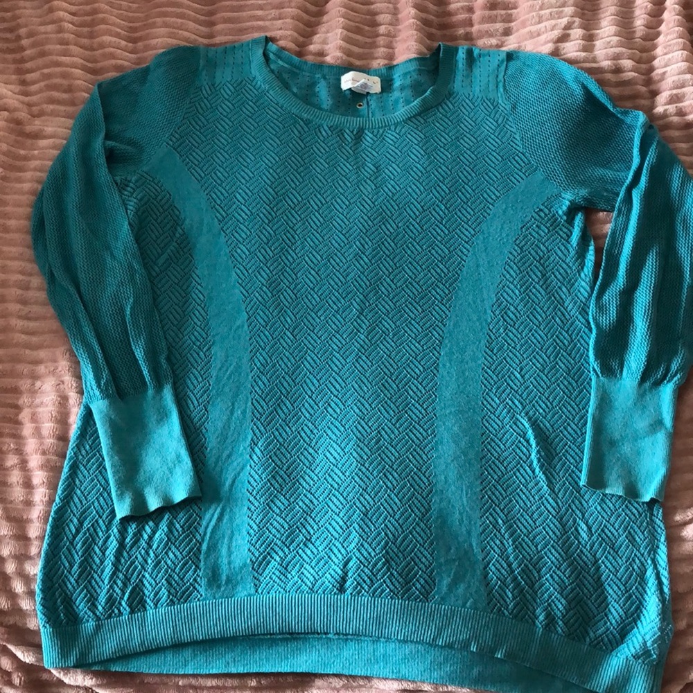 Shrinking violet lightweight sweater